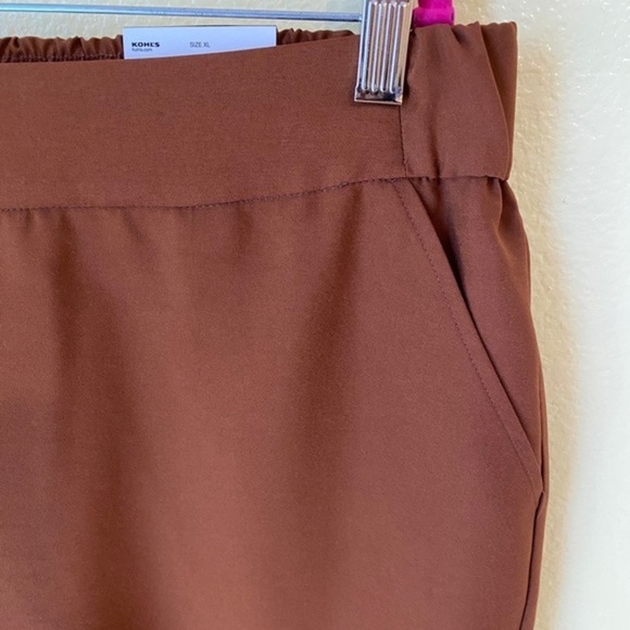 Nine West brown Mid-Rise Pull-On Soft Shorts size‎ XL - Picture 4 of 8